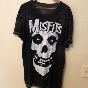 thrashed/destructed Misfits punk rock tee XL